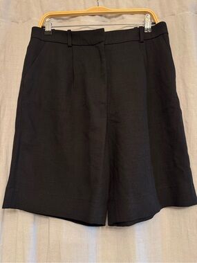 FRAME Black Tailored Trouser Shorts Pleated High Rise NWT Size 8